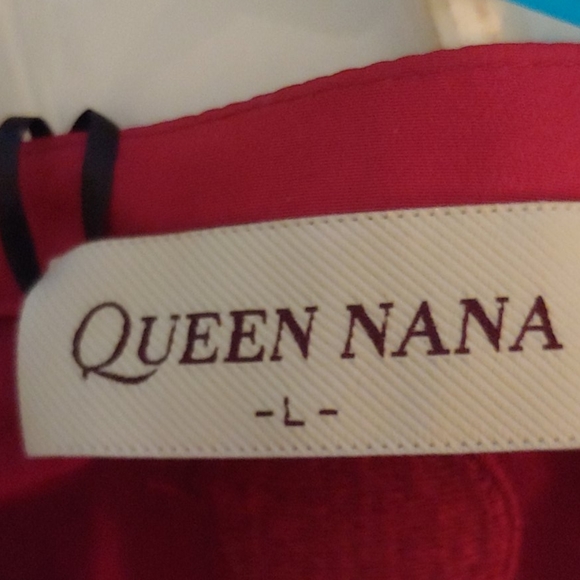 Dress... LADY in RED - Picture 5 of 6